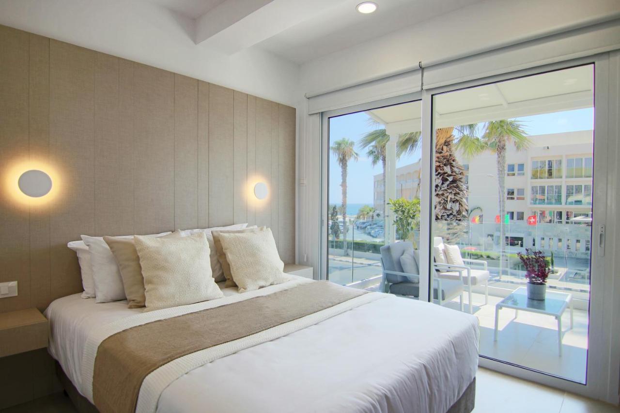 Phaedrus Living: Seaview Luxury Flat Limnaria 114 Apartment Paphos Bagian luar foto
